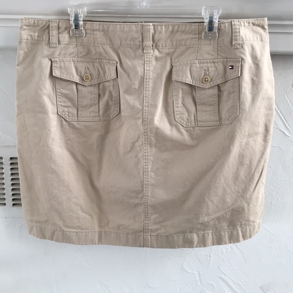 Tommy Hilfiger tan skirt above knee - Picture 4 of 6